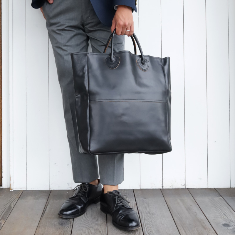 Bark Outsiders “OLD CARRY TOTE ” BLACK (Core Brown)” – by CITRON