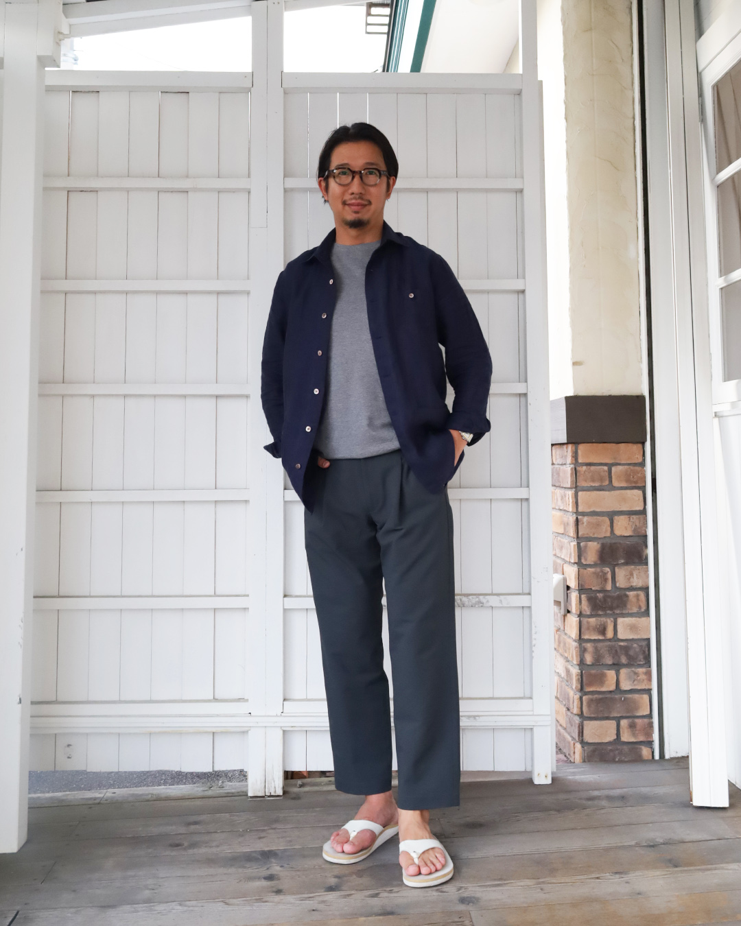 comm.arch. Easy Trouser Crepe Weave Sucker Trousers Dk. Gray Moss 