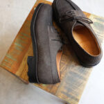 RENDO APRON FRONT DERBY 別注 GB001 LIZARD NUBUCK – by CITRON