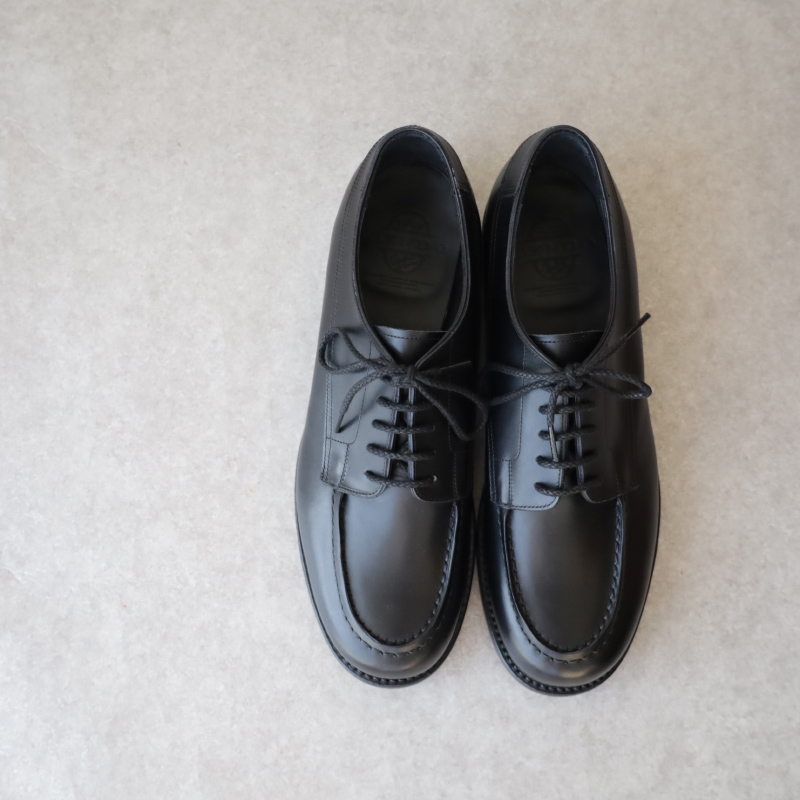 RENDO APRON FRONT DERBY GB001 – by CITRON
