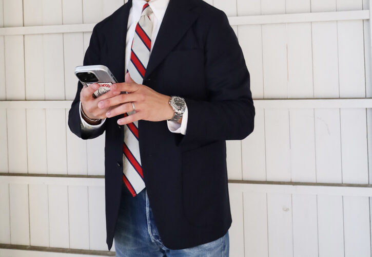 テーラードの概念から逸したジャケット